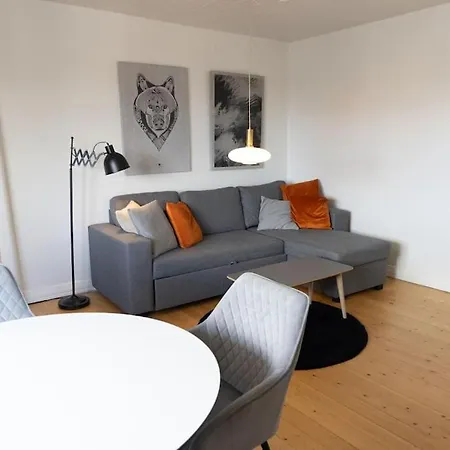 Aalborg Med Fri Parkering I Dejligt Omrade شقة