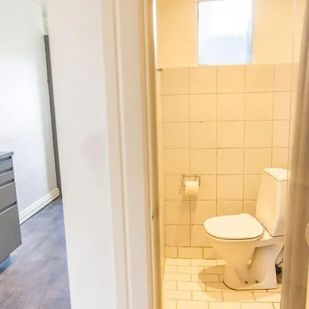 Aalborg Med Fri Parkering I Dejligt Omrade شقة